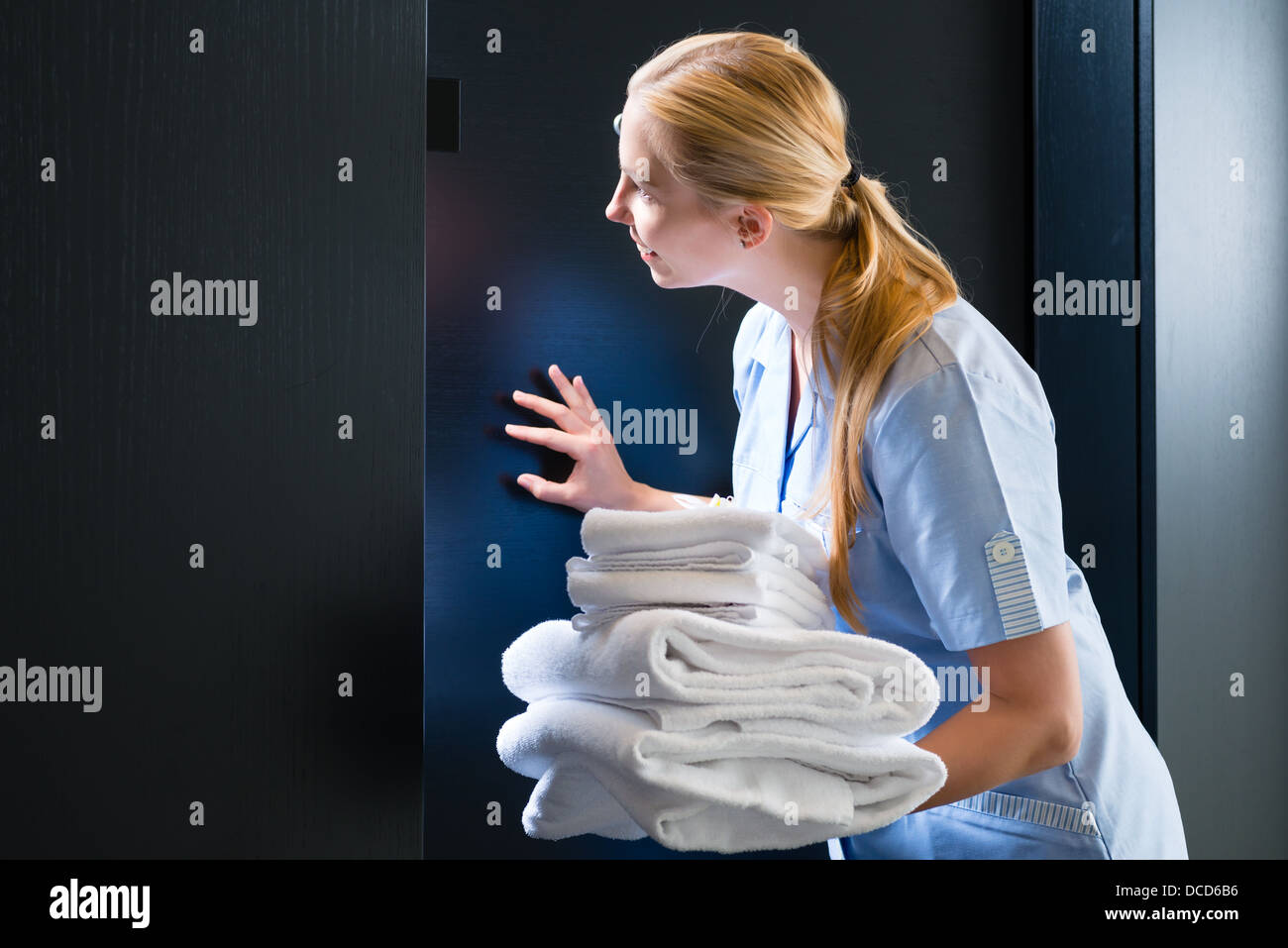 Maid knocking door hires stock photography and images Alamy