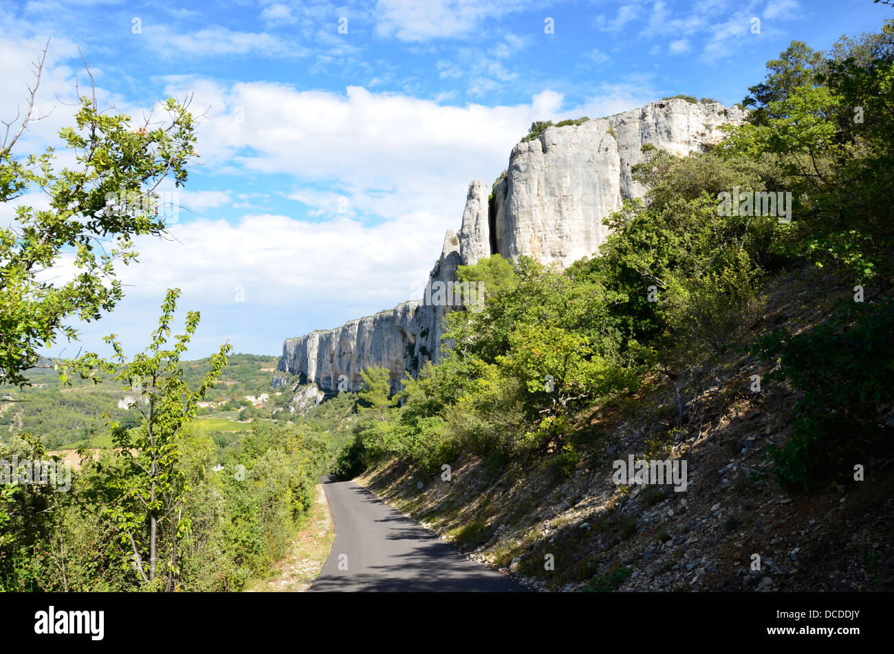 The Cliffs of Lioux (Vaucluse)  - Falaise de Lioux department of Vaucluse, Provence-Alpes-Côte d'Azur, Stock Photo