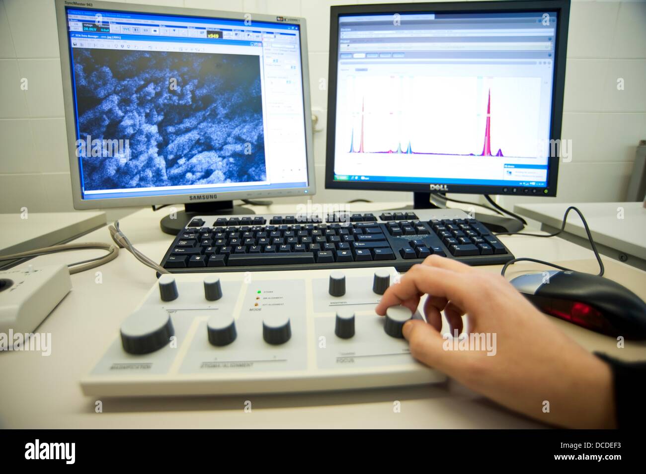 Atomic microscope, analysis, laboratory computer screen Stock Photo Alamy