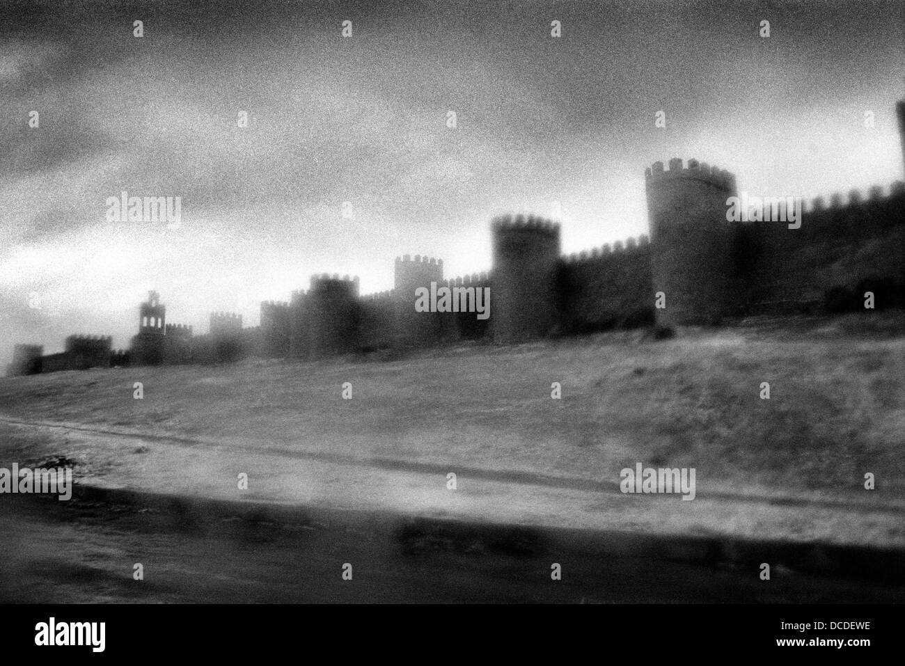 Avila medieval walls Black and White Stock Photos & Images - Alamy