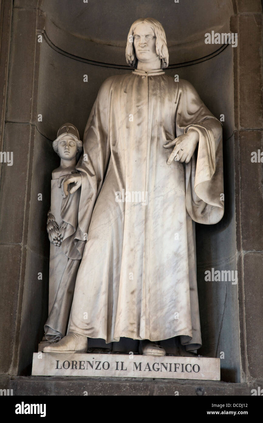 Statue of Lorenzo il Magnifico in the Piazza degla Uffizi in Florence, Italy. Stock Photo