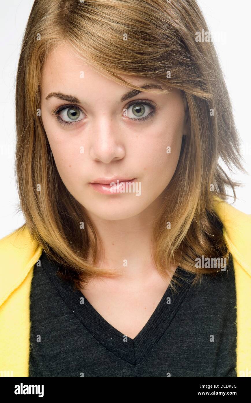 Studio Portrait Of 13 Year Old Girl Stock Photo Alamy a-smiling-13-year-old-girl-royalty-free-stock-image-cartoondealer