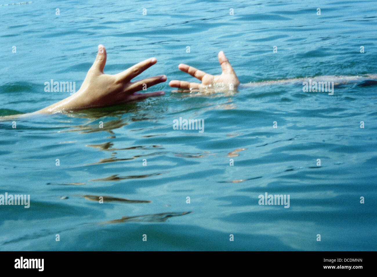 People Drowning Stock Photos & People Drowning Stock Images - Alamy