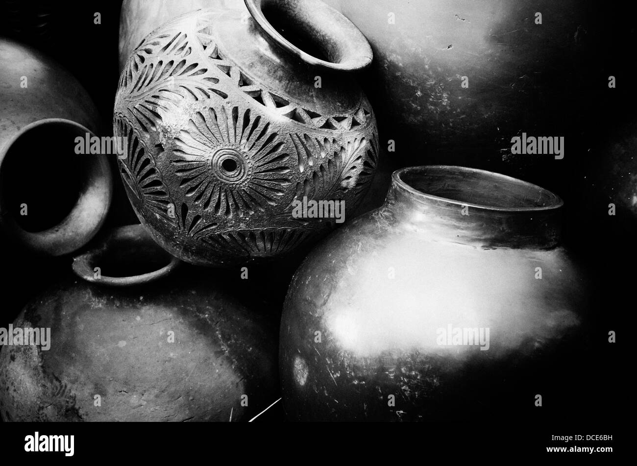 Clay pottery oaxaca mexico hires stock photography and images Alamy