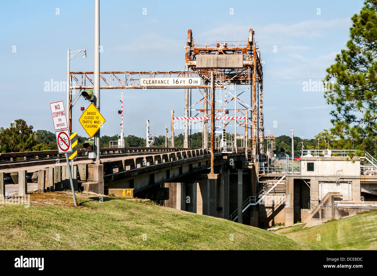 USA, Louisiana, Atchafalaya Basin. Old River Navigational Lock and