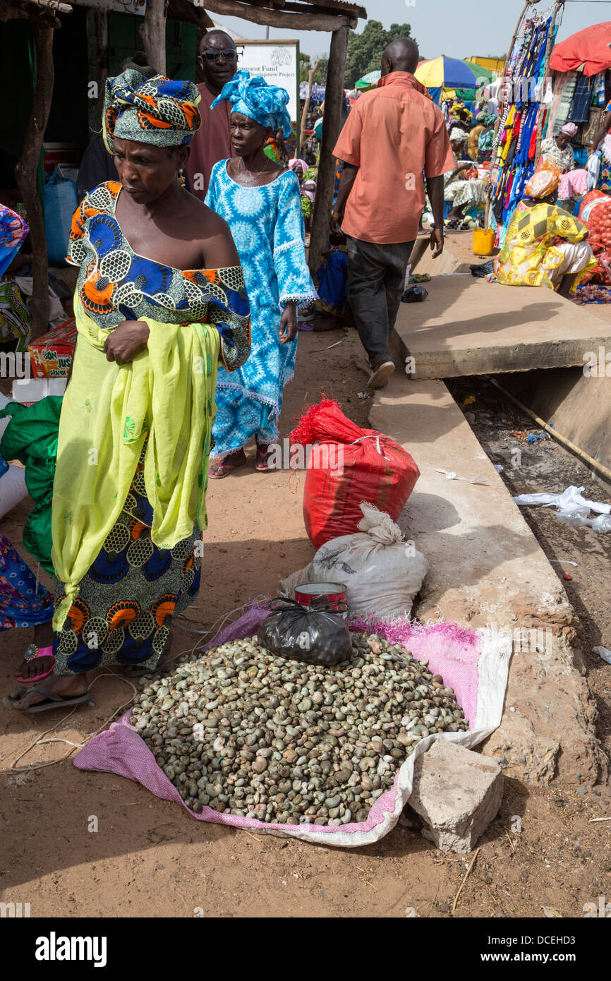 Unhulled Cashew Nuts for Sale, Roadside Market, Fass Njaga Choi, The