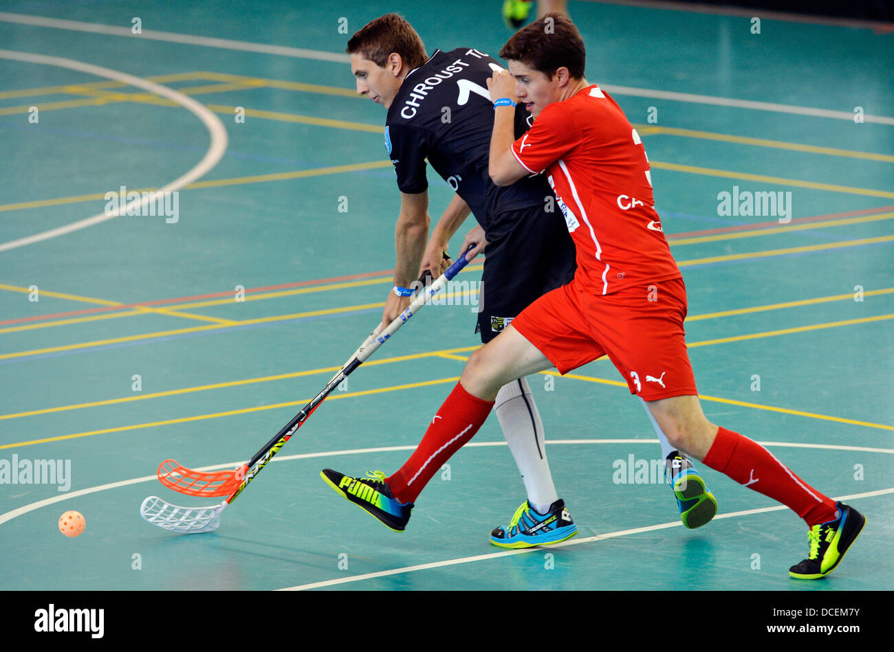 Floorball hi-res stock photography and images - Page 14 - Alamy