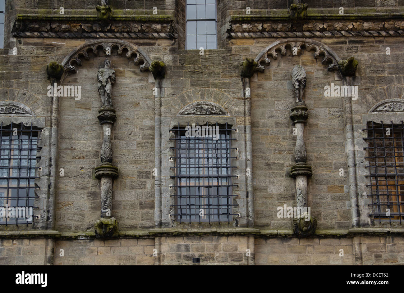 Statches Renaissance Renaissance styled statues on Royal Palace in Stirling Castle, an ...