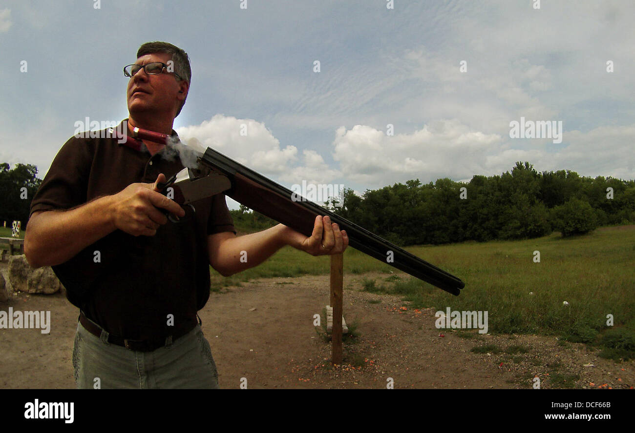 Trap 71040 hires stock photography and images Alamy