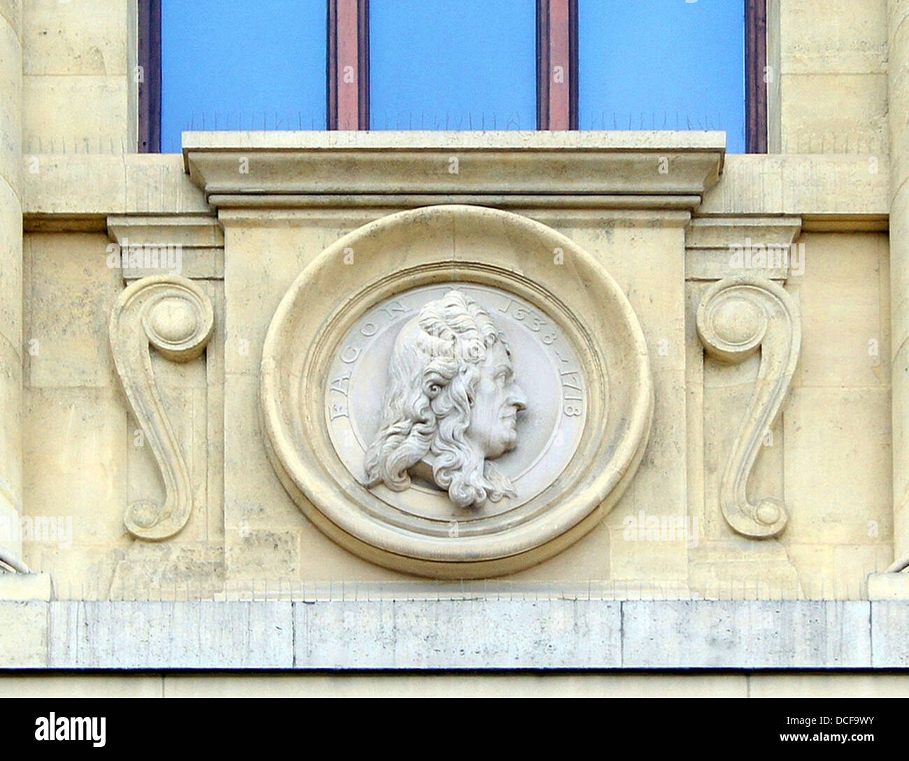 Guy-Crescent Fagon. Second mascaron (left) on the façade of the Grande Galerie de l'Evolution, Jardin des Plantes of Paris Stock Photo