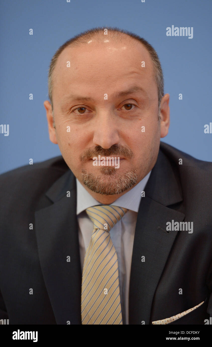 Bekir Yilmaz, chairman of the Turkish community in Berlin association holds a press conference on the topic 'How does the Turkish community votes in the German general elections in 2013?' in Berlin, Germany, 15 August 2013. Photo: Rainer Jensen Stock Photo
