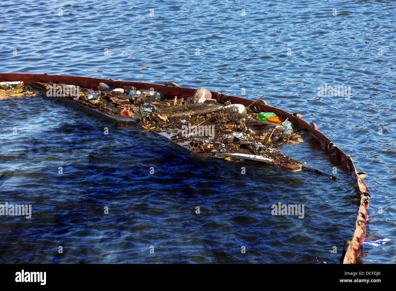 Oil Spill on the water Contaminated water reservoir Stock Photo Alamy