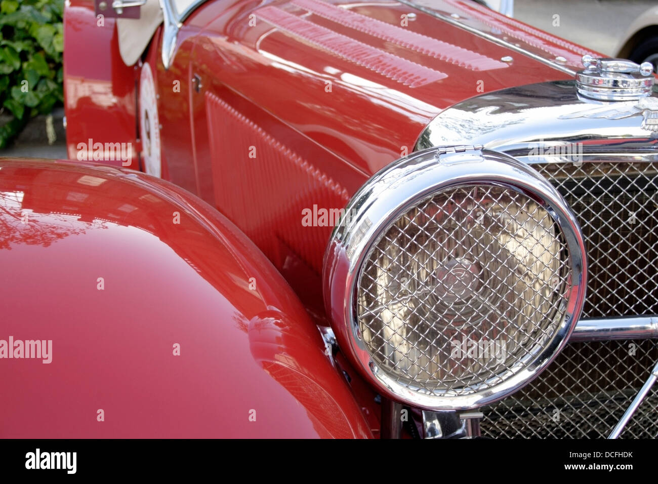 Red classic car headlights close hi-res stock photography and images ...
