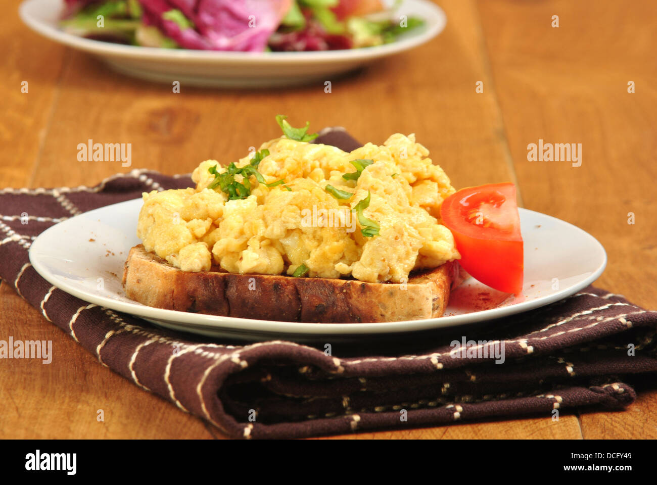 Scrambled eggs on slice bread hi-res stock photography and images - Alamy