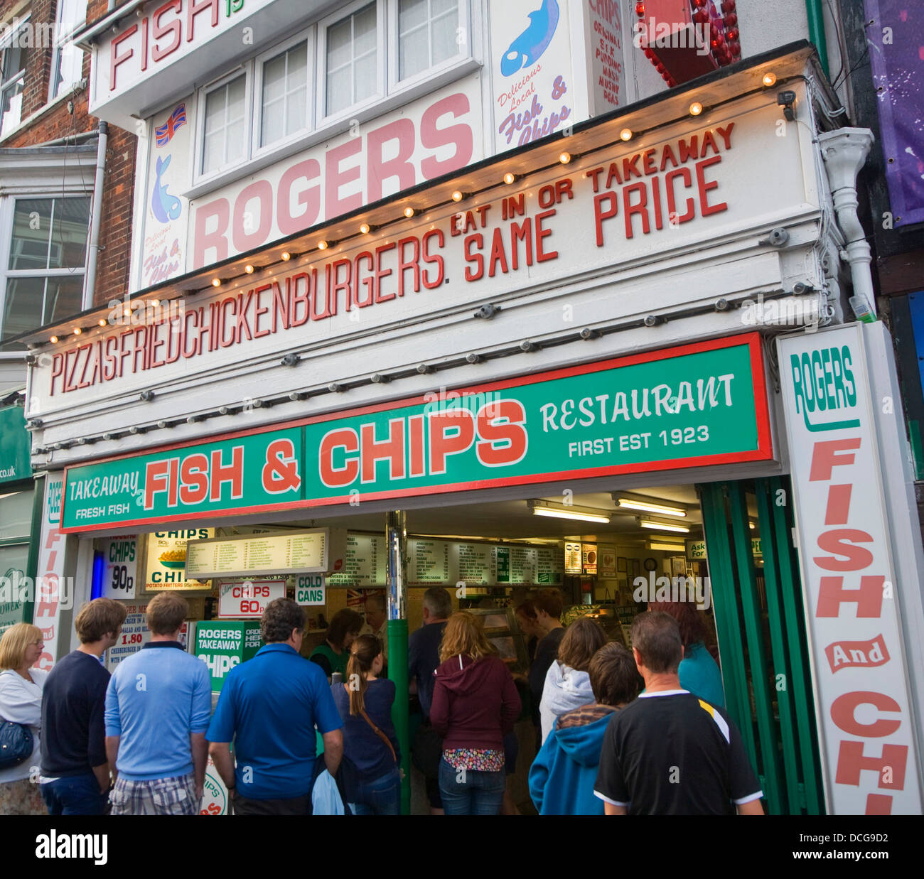 Rogers fish and chips shop Great Yarmouth, Norfolk, England Stock Photo ...