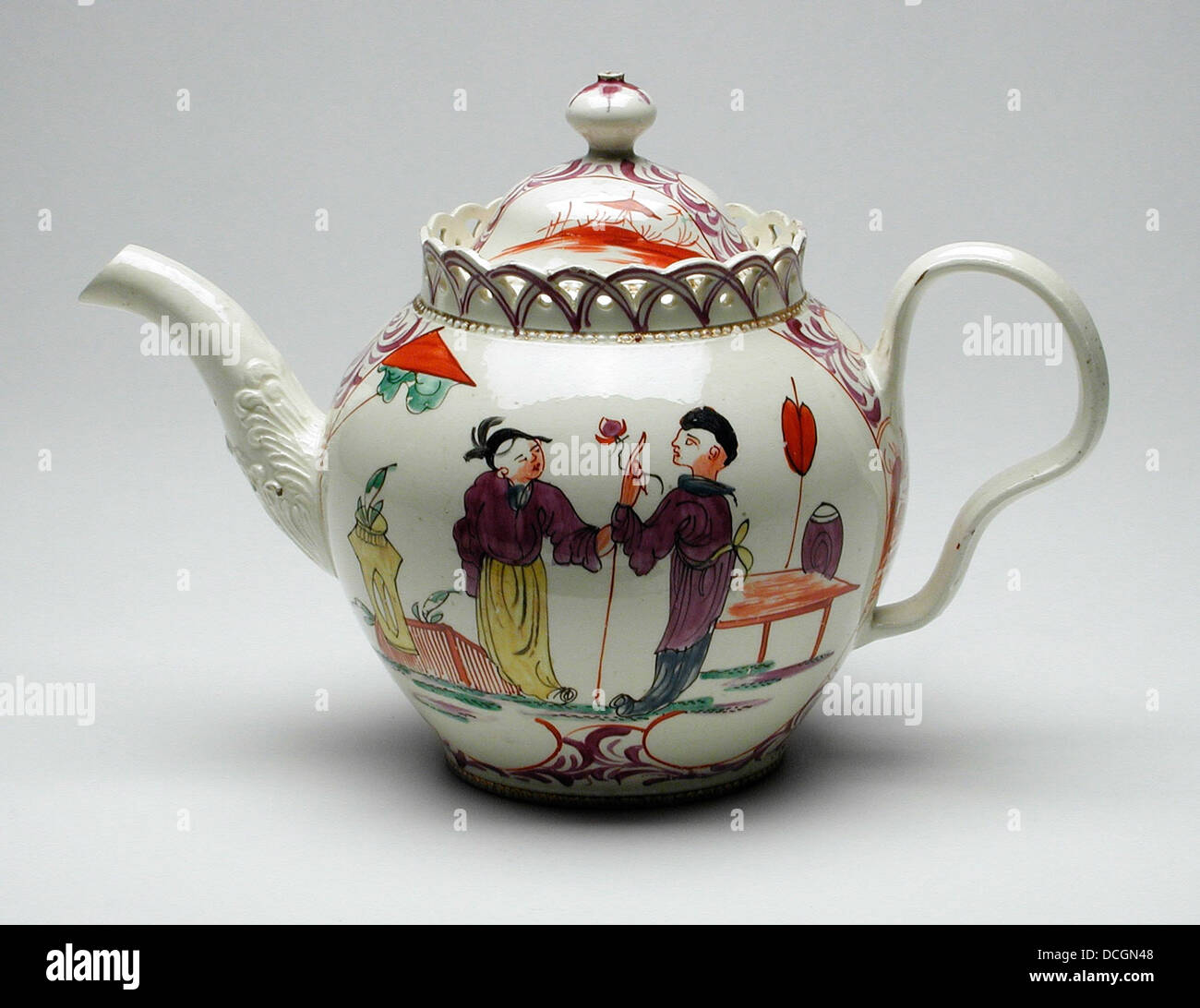 Teapot 18th century hi-res stock photography and images - Alamy