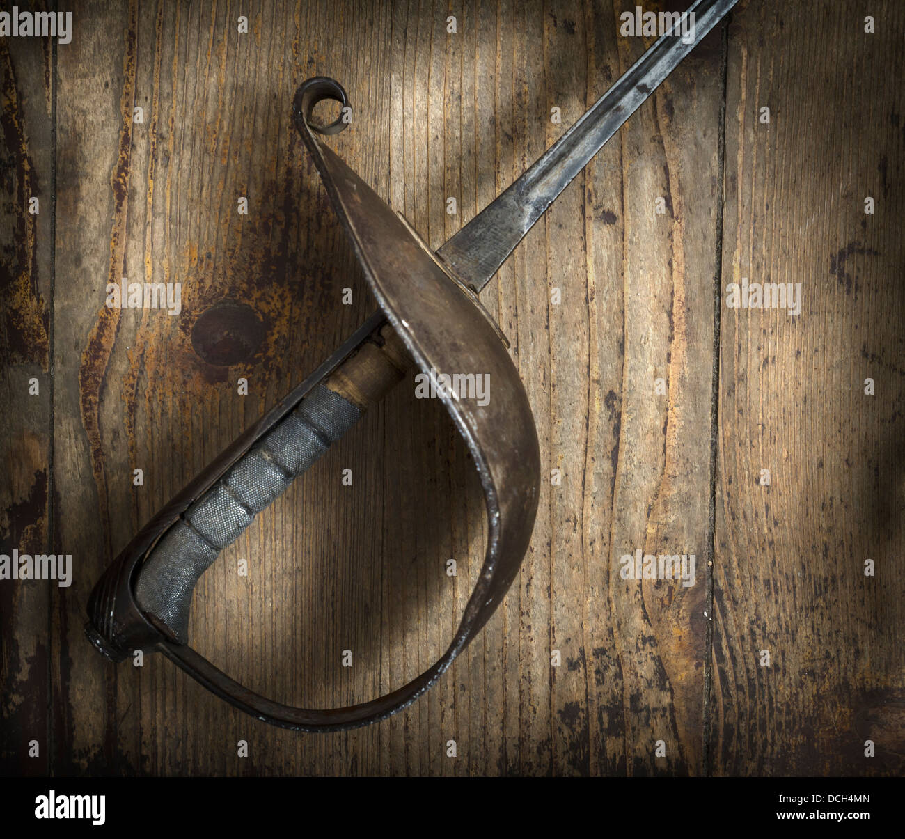 Wooden Fencing Sword - Fencing gift wooden sword epee rapier toy : Three types of swords used in olympic fencing: