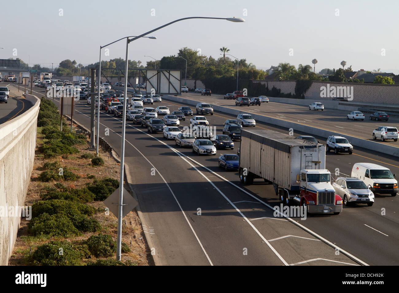 Morning traffic on the south bound 55 freeway at 17th street in Santa