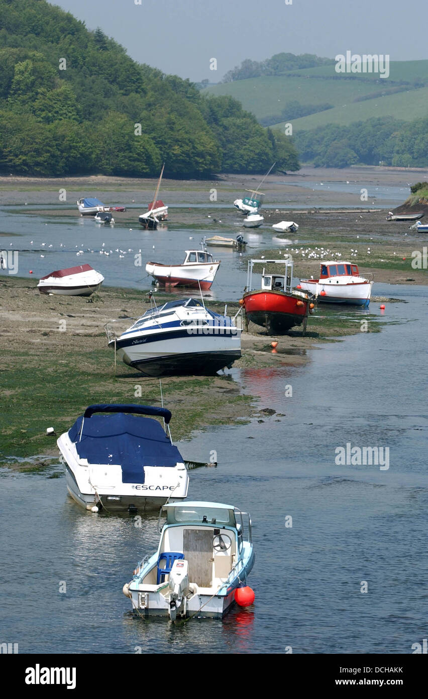 Boats at high tide in Looe,Cornwall Stock Photo Alamy