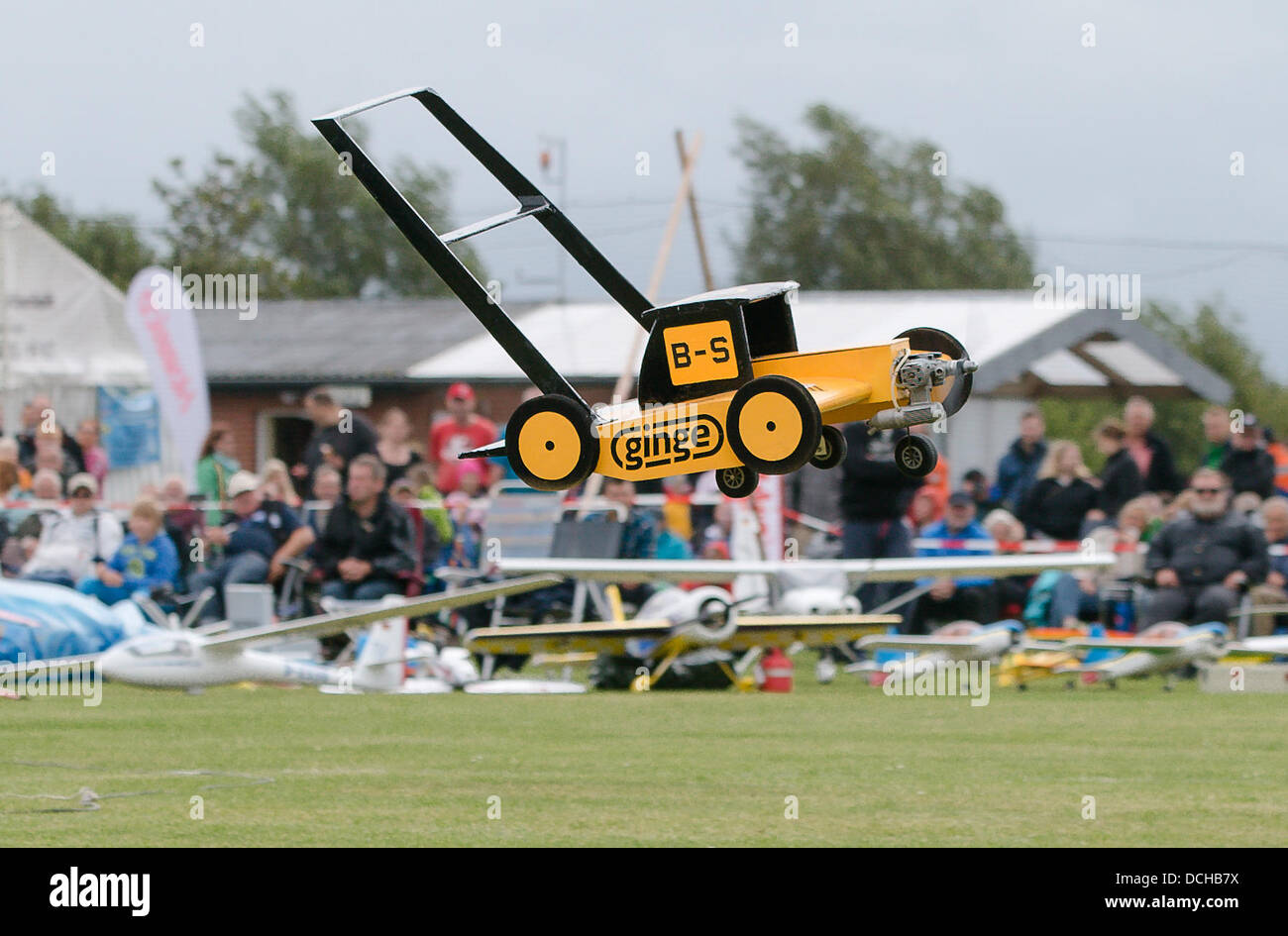rc lawn mower plane