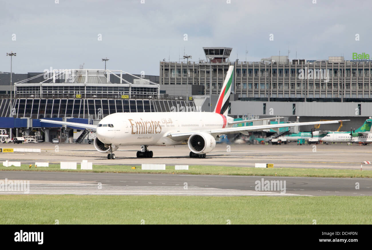 Emirates Boeing at Dublin Airport Stock Photo Alamy