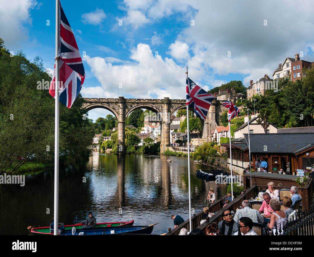 Riverside Cafe River Nidd, Knareborough, North Yorkshire Stock Photo