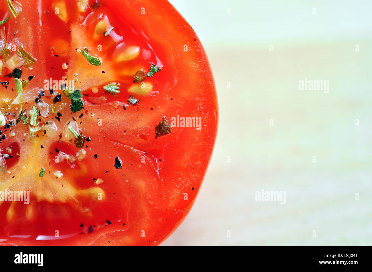 seasoned-tomato-slice-stock-photo-alamy