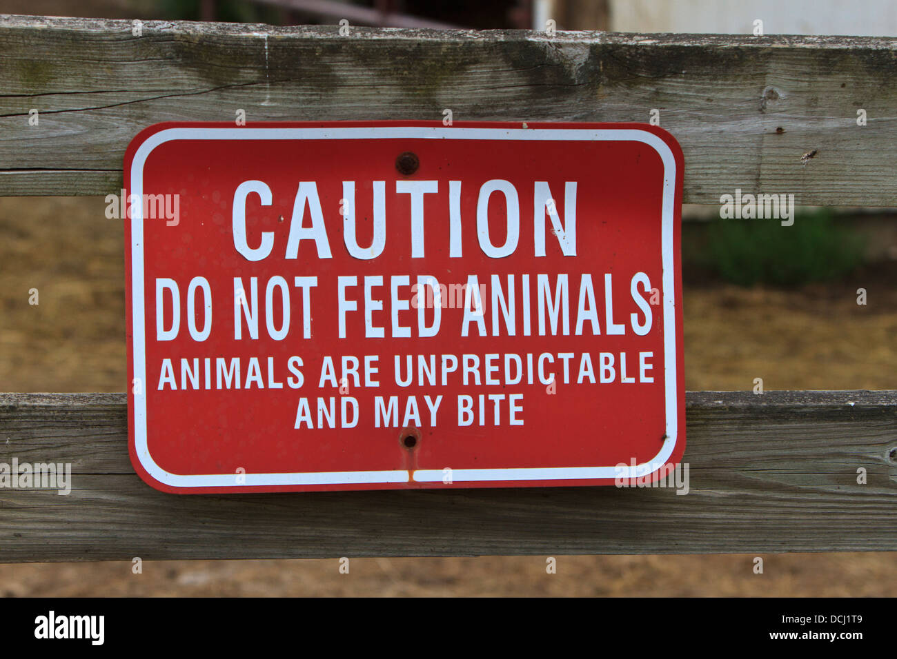 Warning sign at farm not to feed the animals (Malabar Farm Sate Park