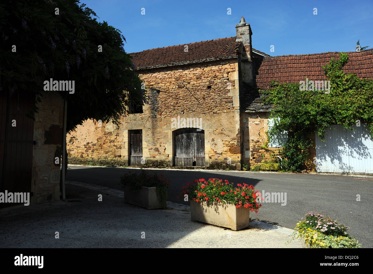 Southern France Rural Rural french villages hi-res stock photography and images - Alamy