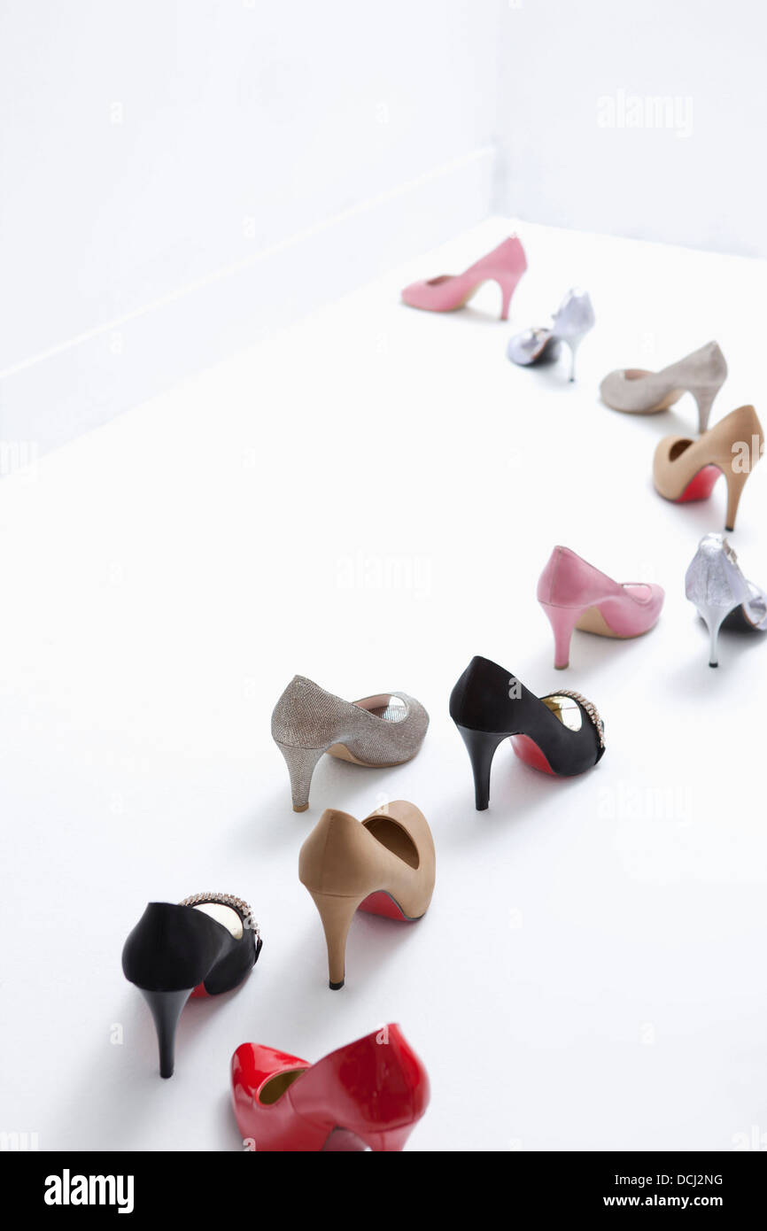 High heels steps walking hires stock photography and images Alamy