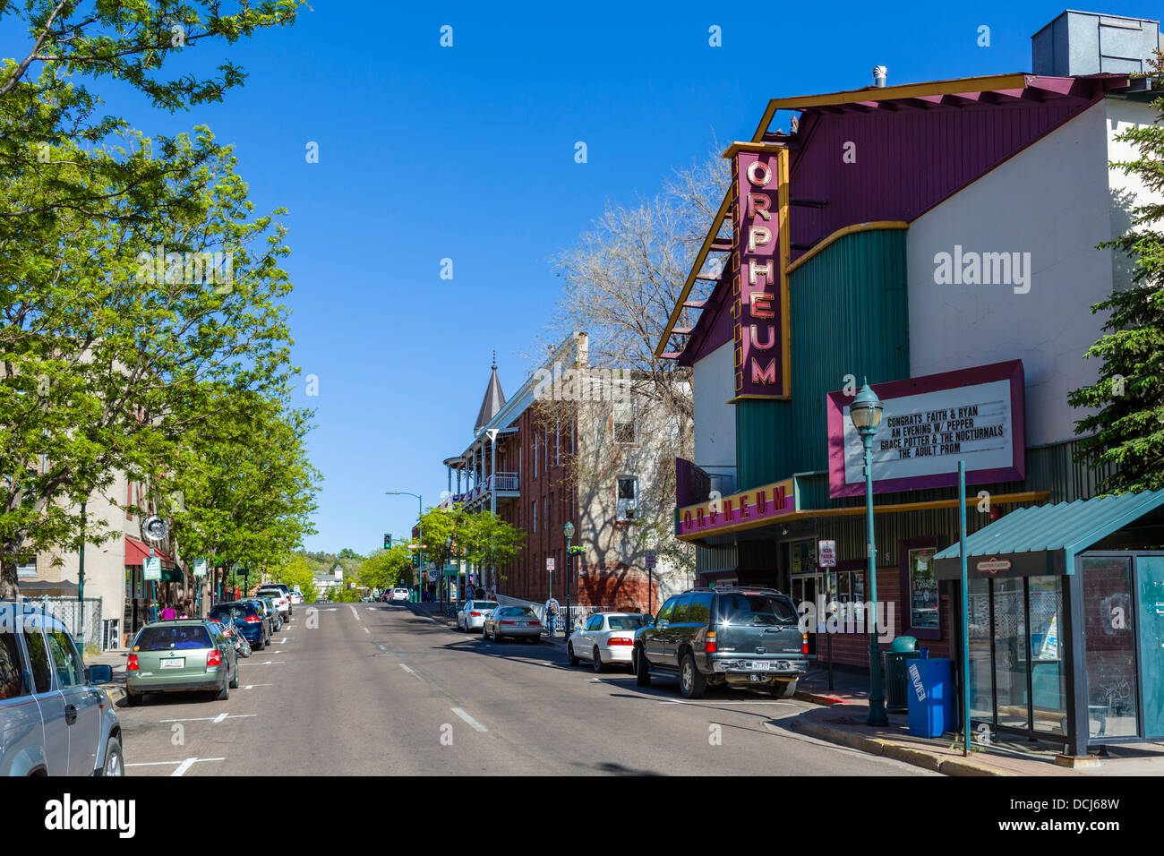 View down Aspen Avenue with Orpheum Theater to the right, Flagstaff, Arizona, USA Stock Photo