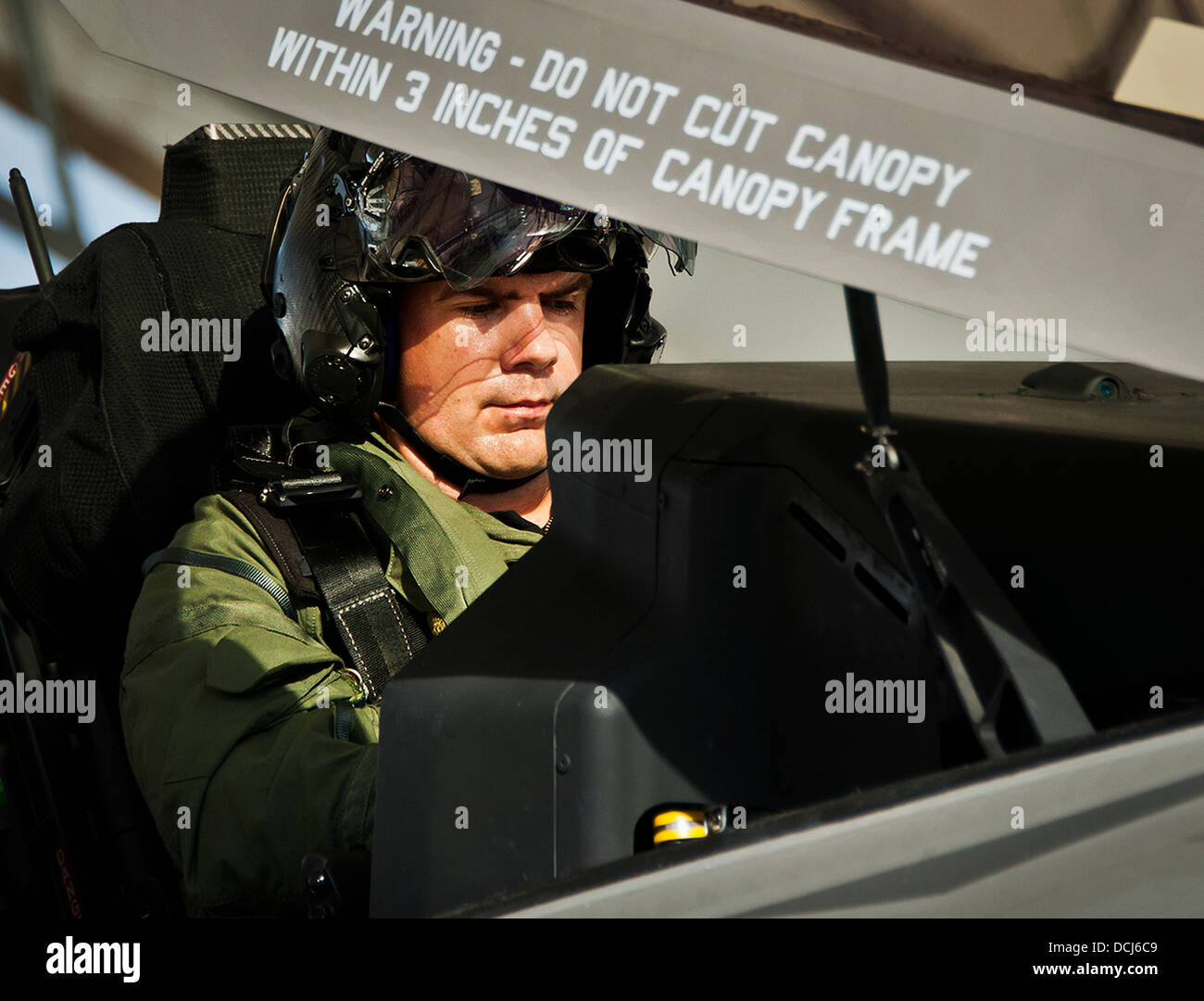 Lt. Cdr. Chris Tabert pilots the first F-35C Lightning II flight at Eglin Air Force Base Aug. 14. Before arriving to U.S. Navy F-35 Strike Fighter Squadron VFA 101 in February, he served as a test pilot for the joint strike fighter program at Naval Air St Stock Photo