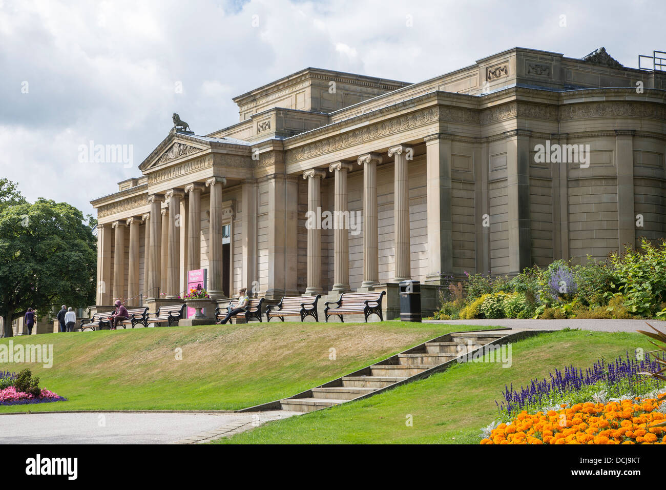 Weston Park Museum, Sheffield, incorporating the Mappin Art Gallery