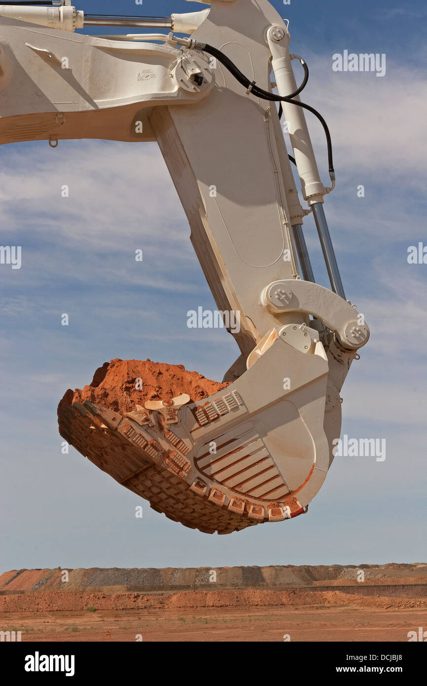 Gold ore mine hires stock photography and images Alamy