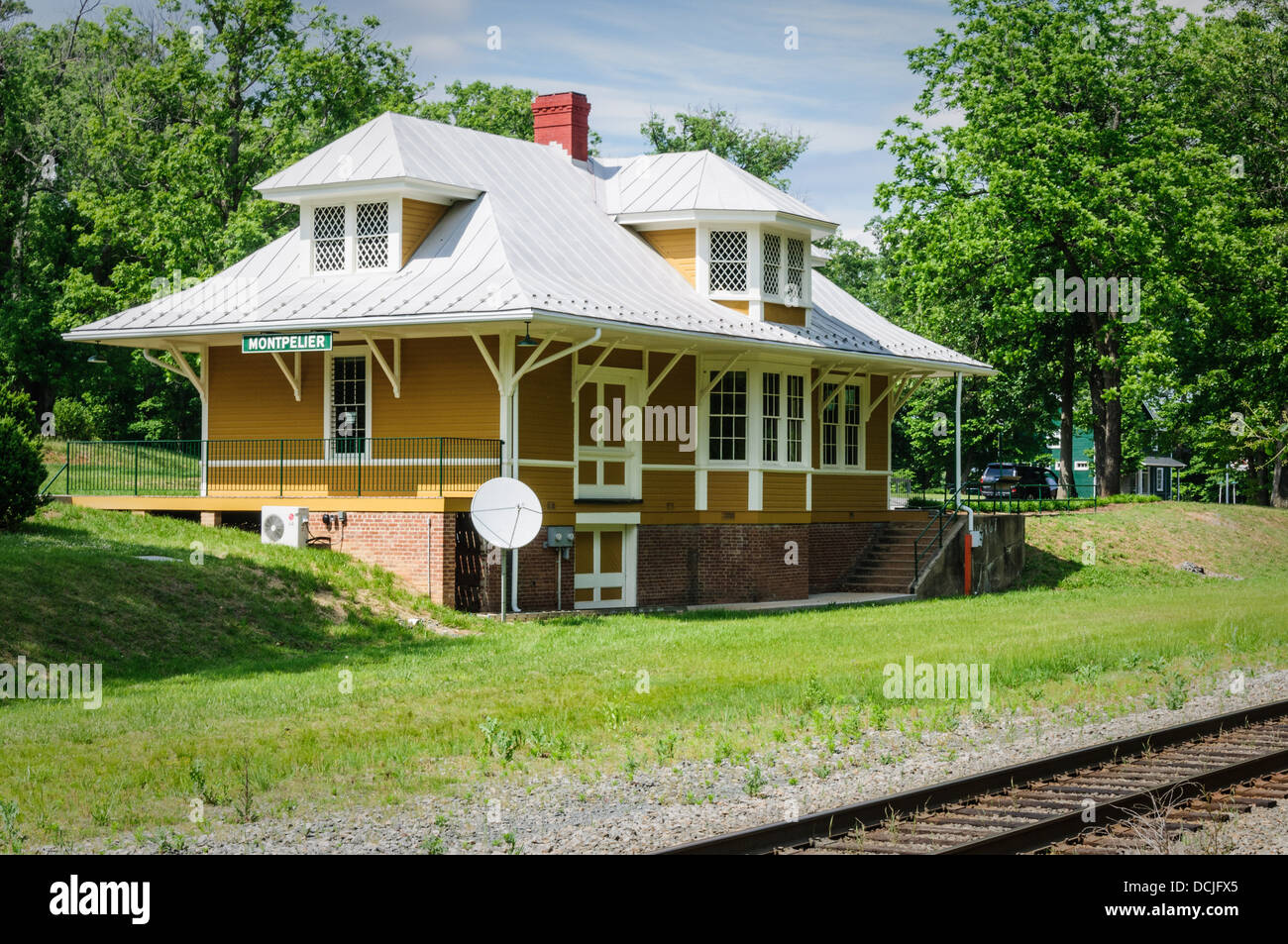 Montpelier train station hires stock photography and images Alamy