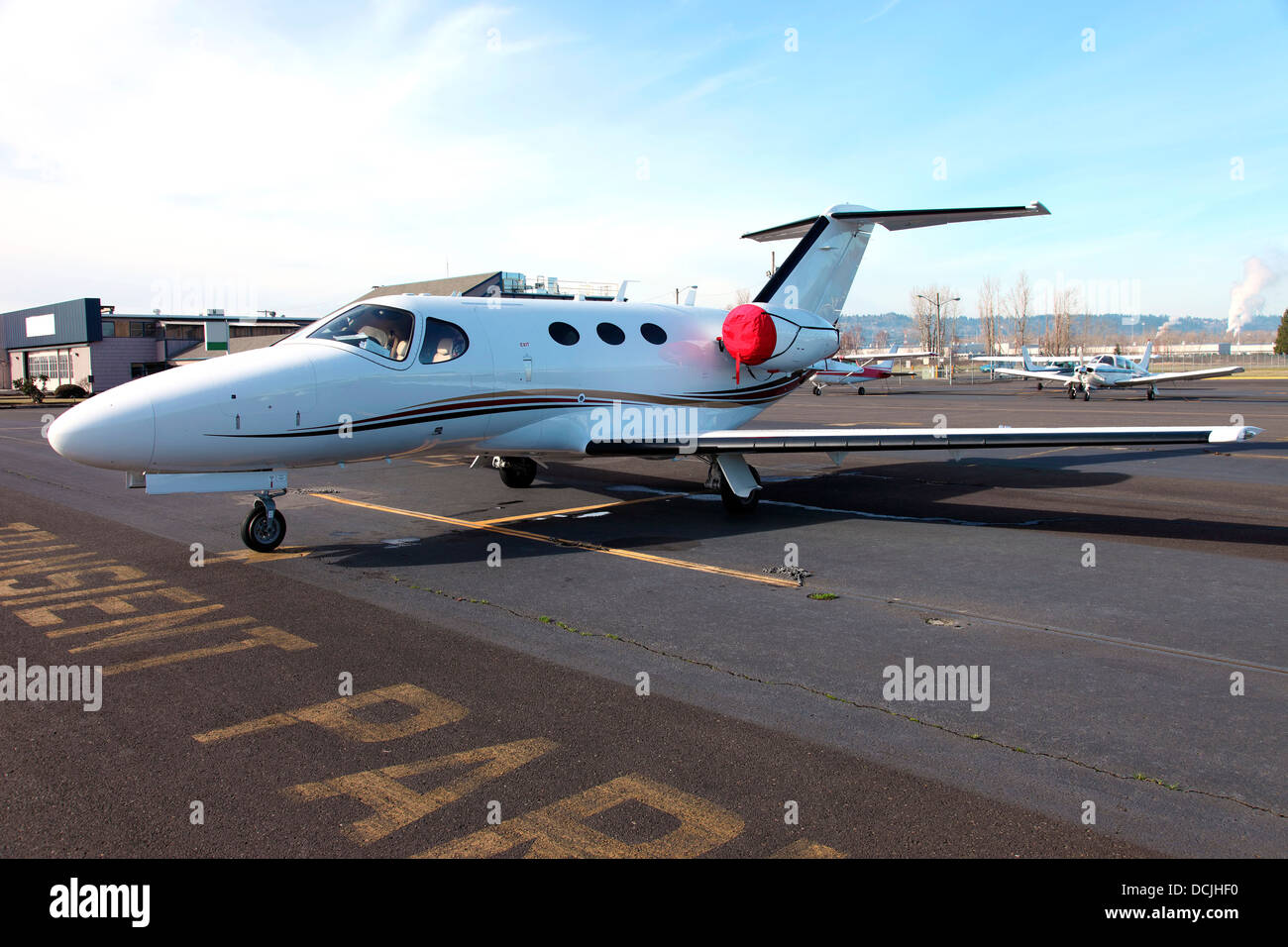 Private jets parked at the Troutdale airport in Oregon Stock Photo Alamy