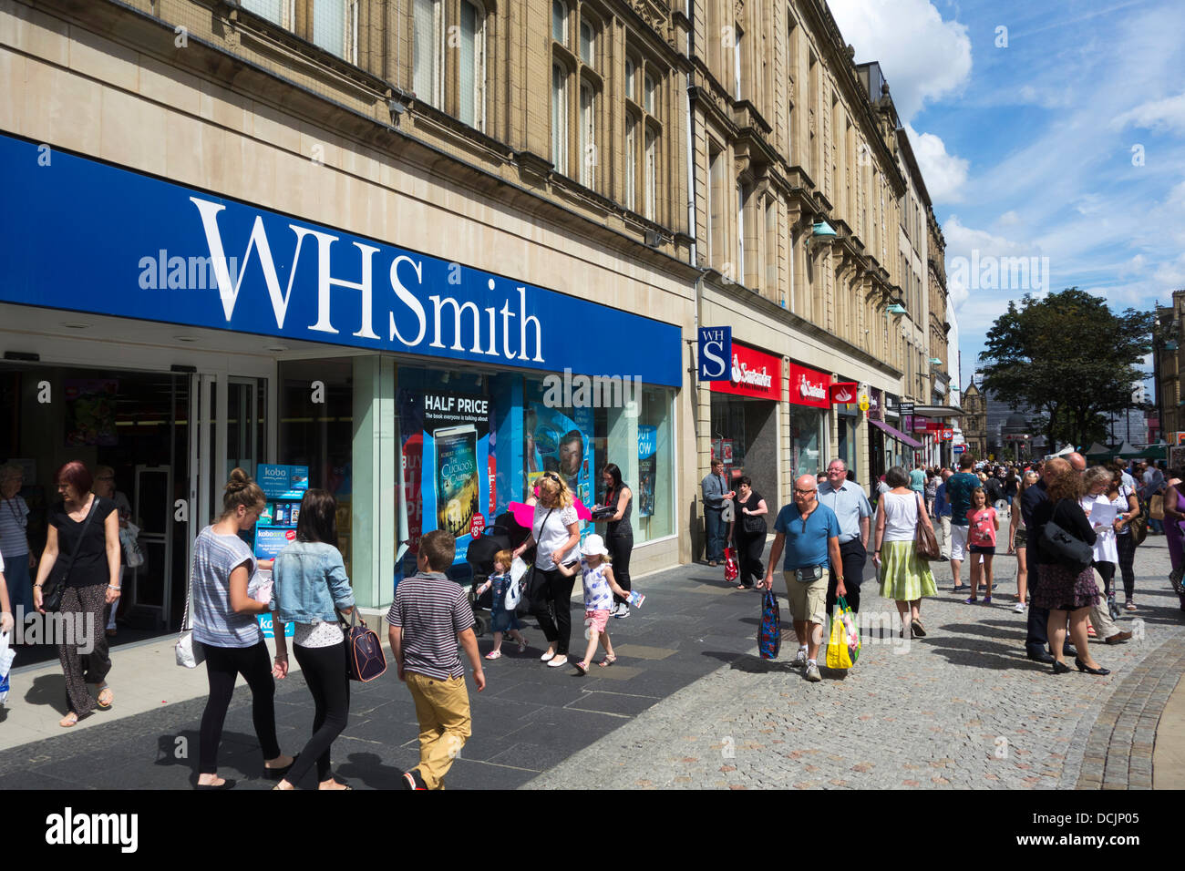 Fargate sheffield street hi-res stock photography and images - Alamy
