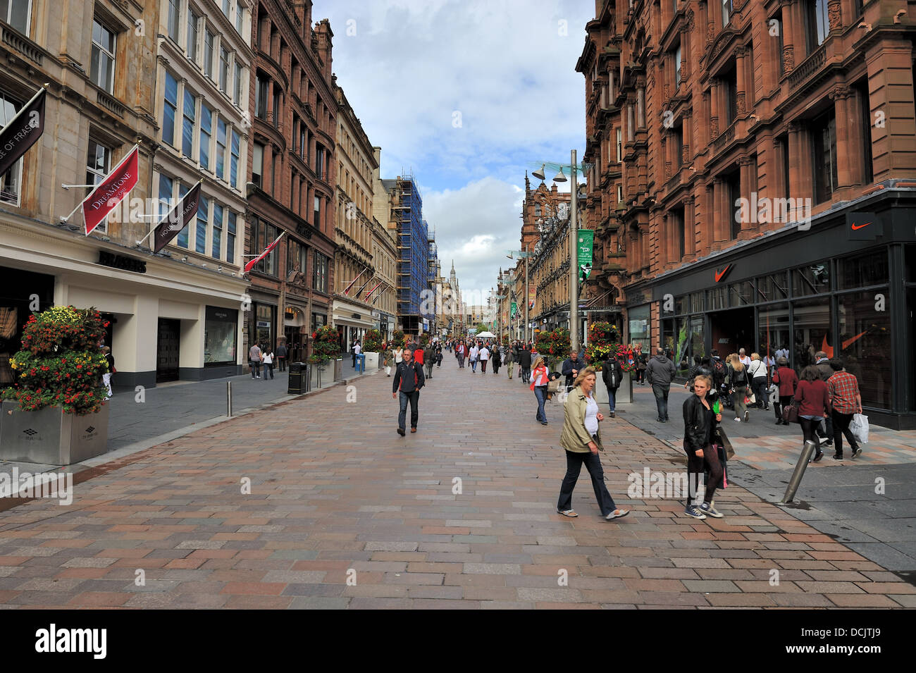 Shoppers out in Buchanan Street, Glasgow, Scotland Stock Photo