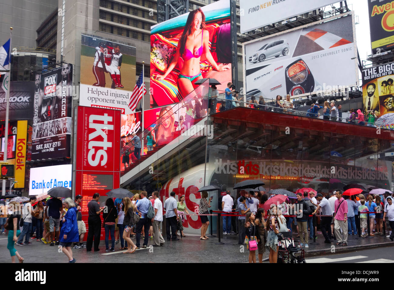 Tkts booth in times square NYC Stock Photo Alamy