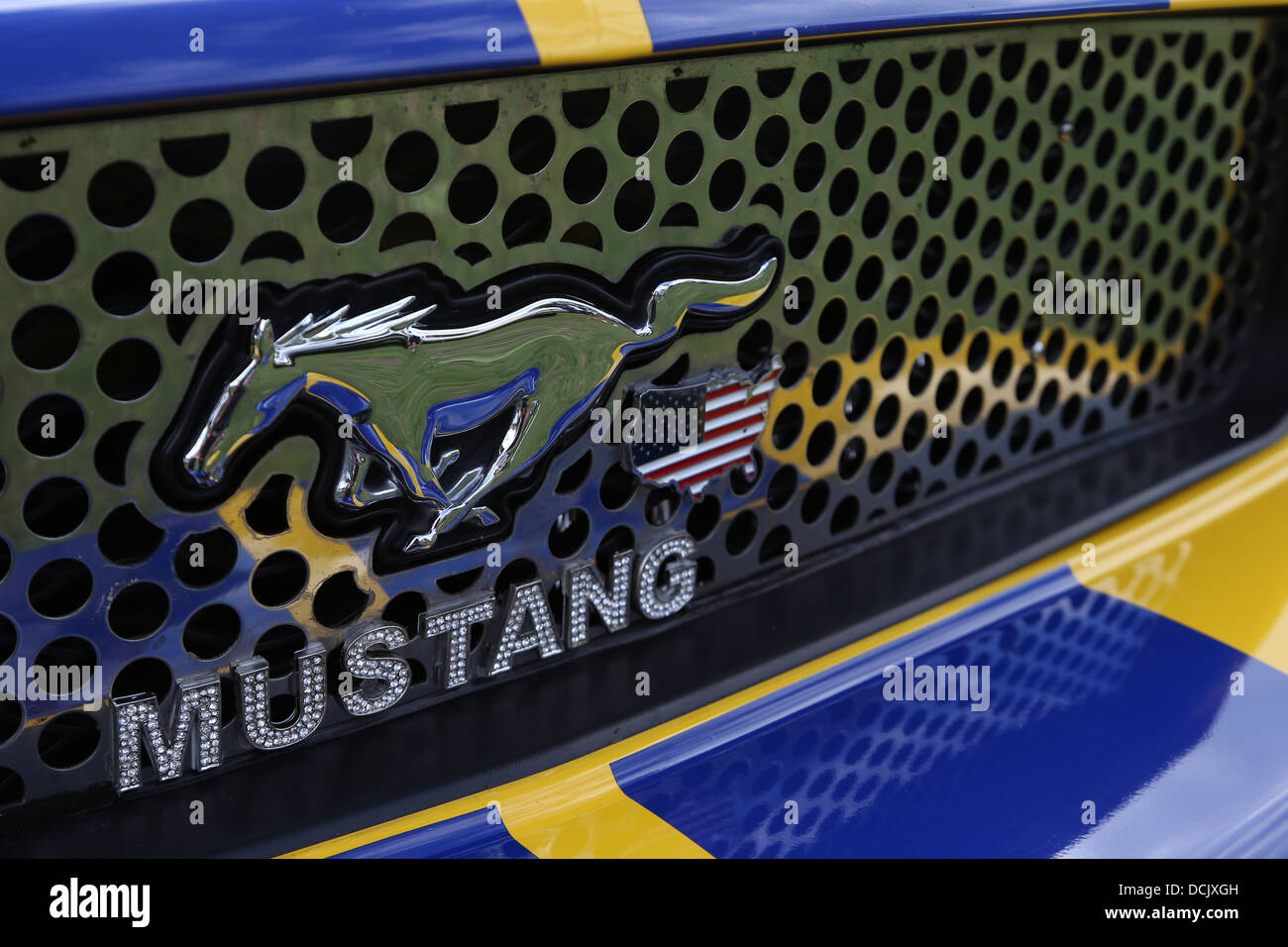Ford Mustang badge Stock Photo Alamy
