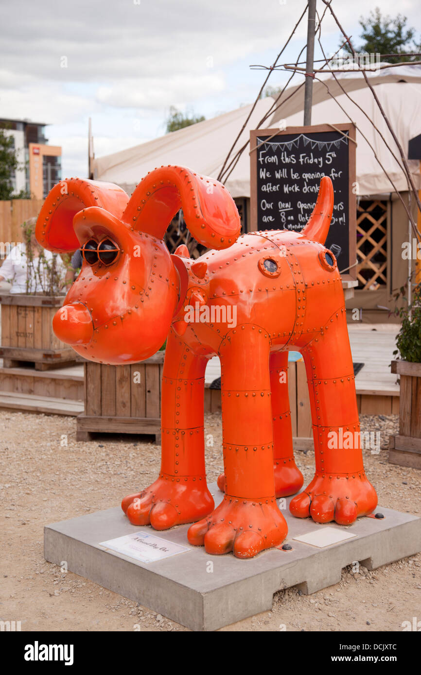 Gromit Unleashed, a trail of 80 Gromit works of art in Bristol for 10