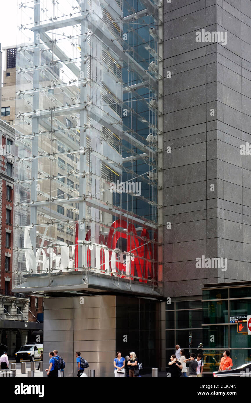 CNN time warner center building in NYC Stock Photo Alamy