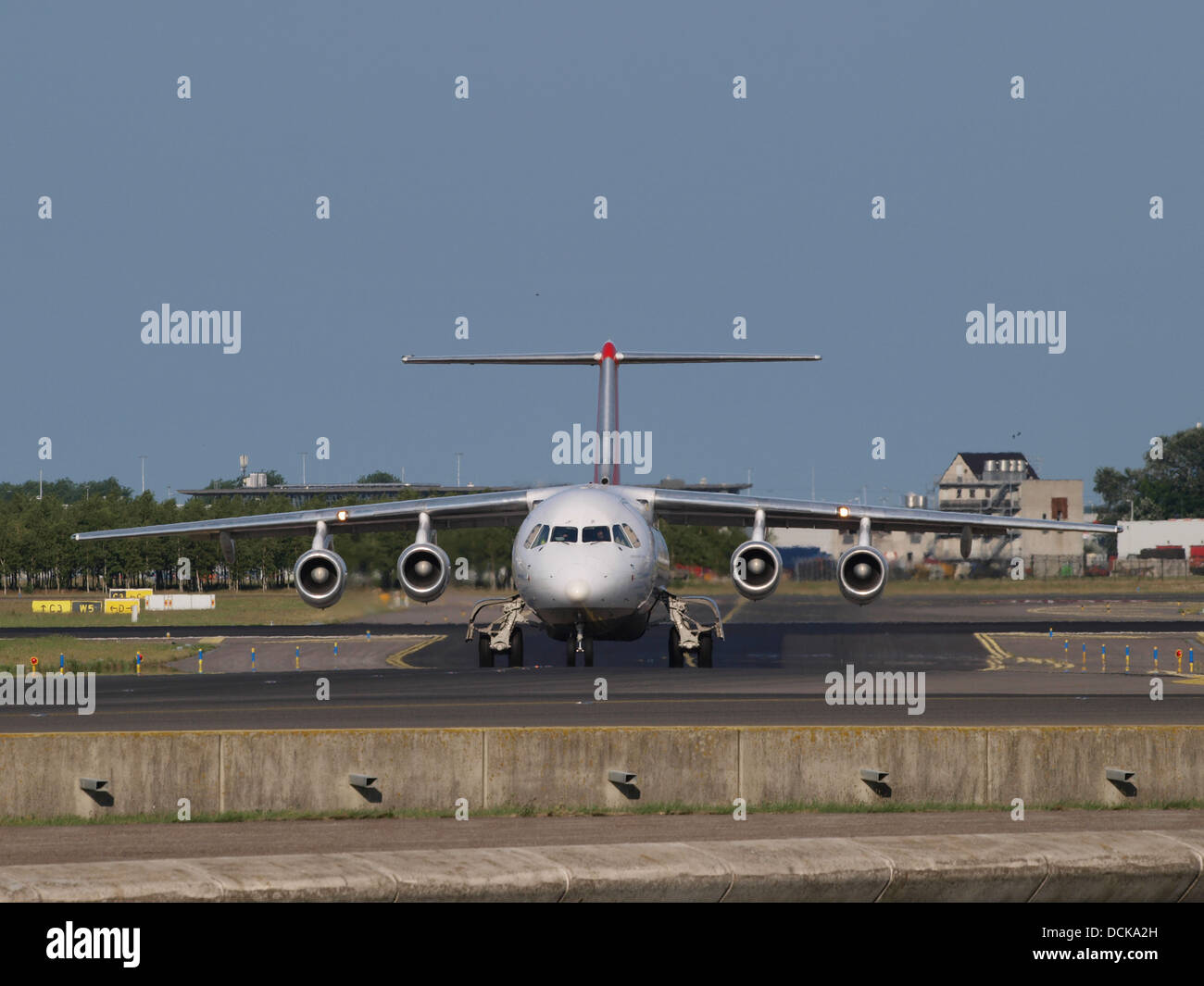 Cityjet avro rj85 jet aircraft hi-res stock photography and images - Alamy