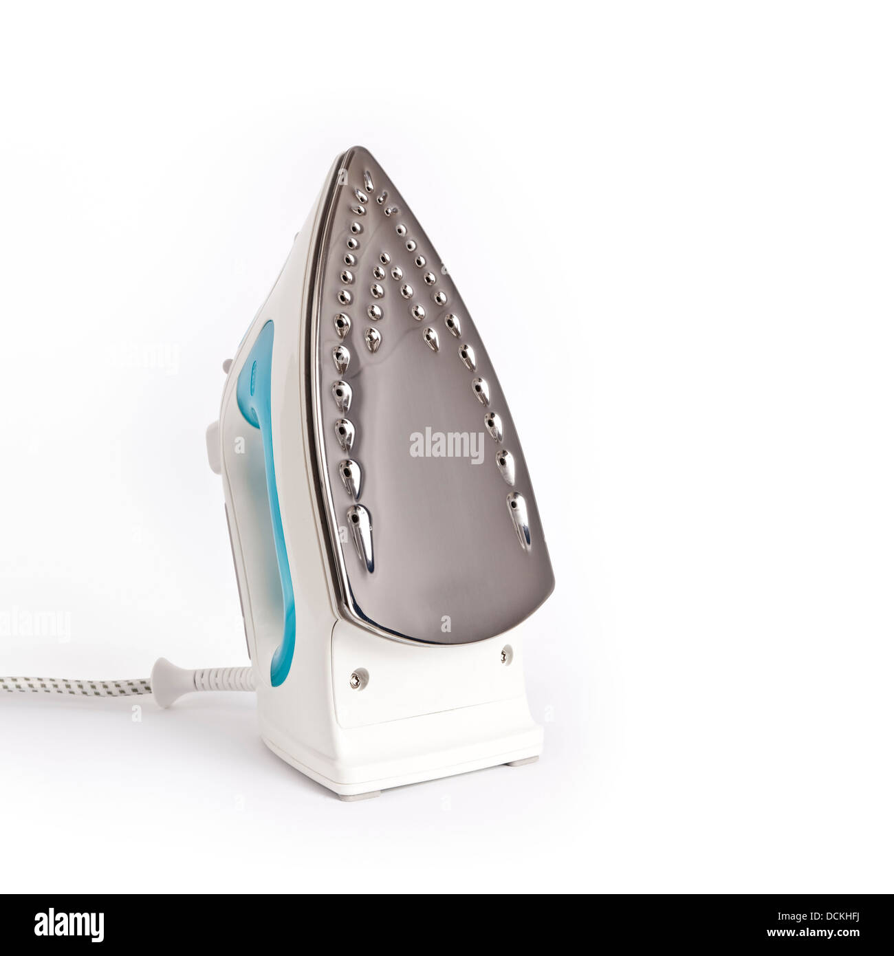 Разобранный утюг. Течёт утюг что делать. Утюг для презентации. Щелкает утюг. Сломанный утюг.