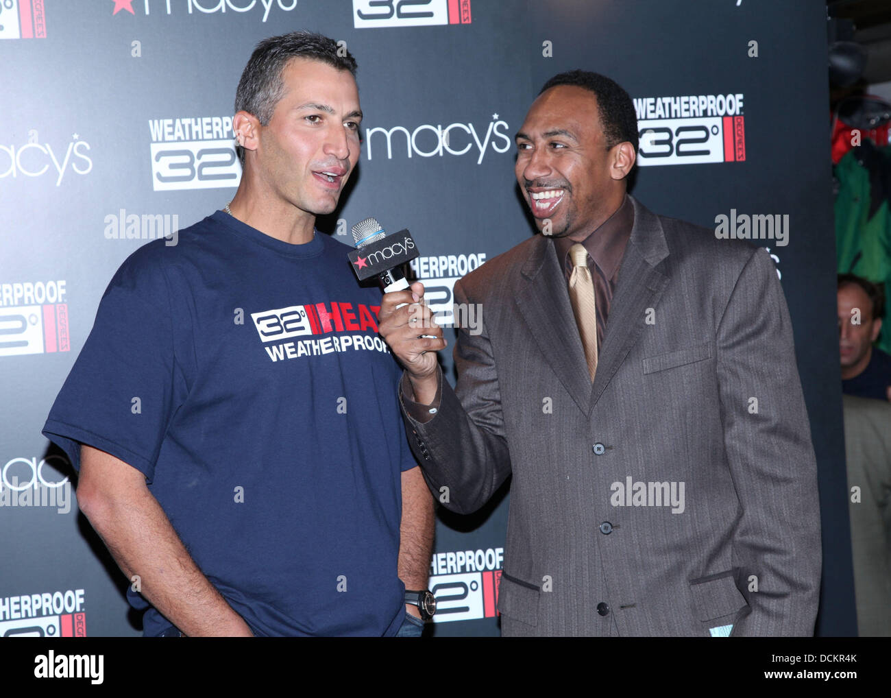Andy Pettitte launches The 32° Heat collection by Weatherproof at Macy
