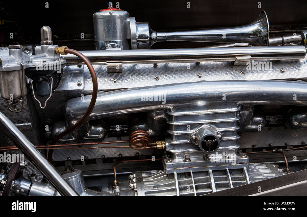 Bugatti Classic 57 Engine Stock Photo: 59448729 - Alamy