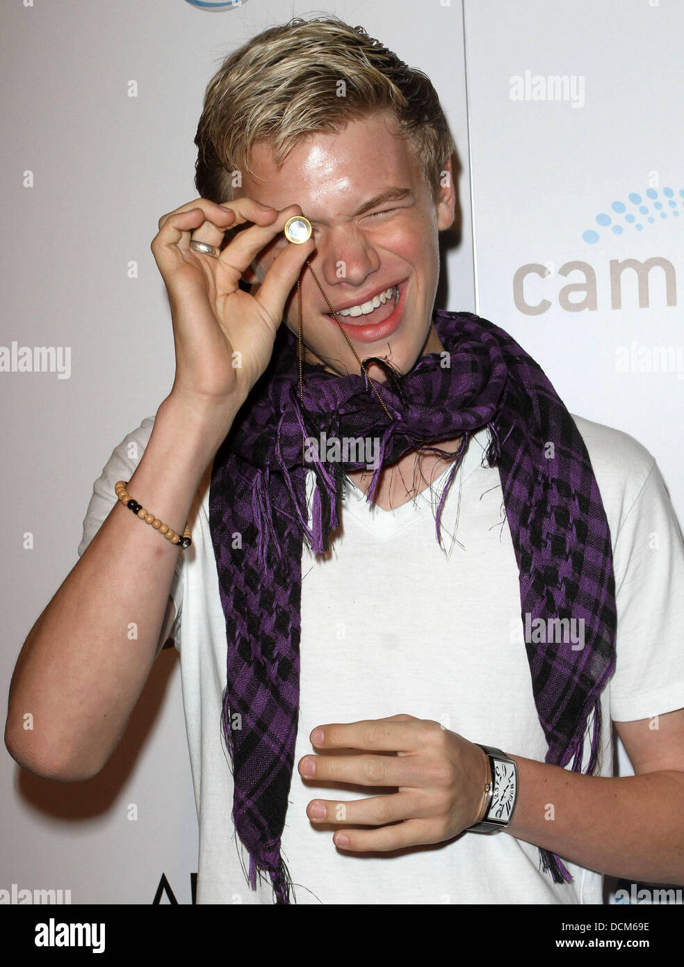 Kenton Duty Cambio And Warner Bros. Digital Distribution celebrates the ...