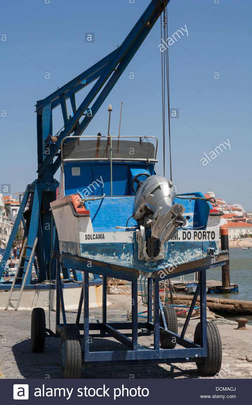 Wooden Boat Out Of Water Stock Photos &amp; Wooden Boat Out Of ...