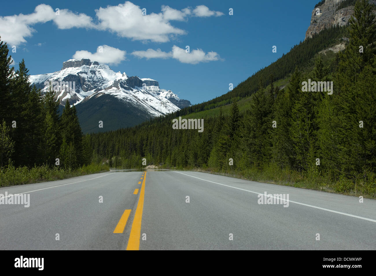 ICEFIELDS PARKWAY BANFF JASPER NATIONAL PARK ALBERTA CANADA Stock Photo