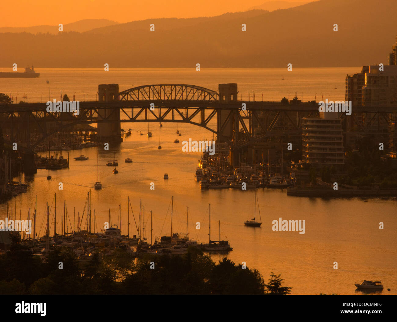 BURRARD STREET BRIDGE FALSE CREEK VANCOUVER SKYLINE BRITISH COLUMBIA ...